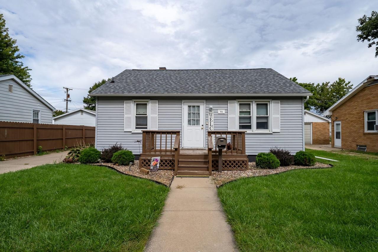 911 W Madison St., Pontiac, IL 61764
