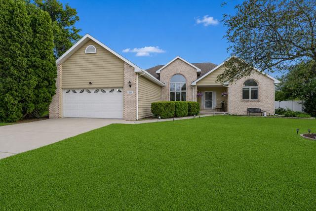 219 Greenbriar Ln., Bourbonnais, IL 60914