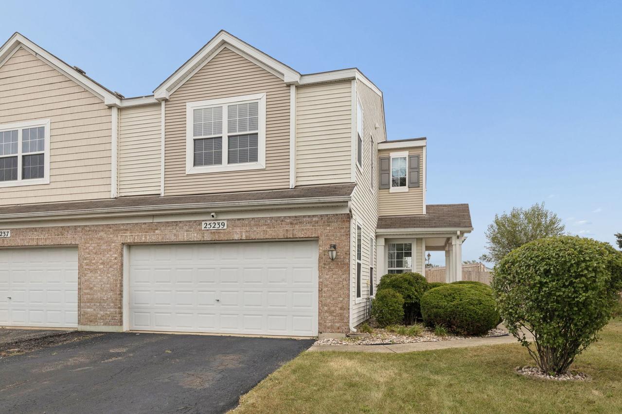 25239 S Colligan St., Manhattan, IL 60442