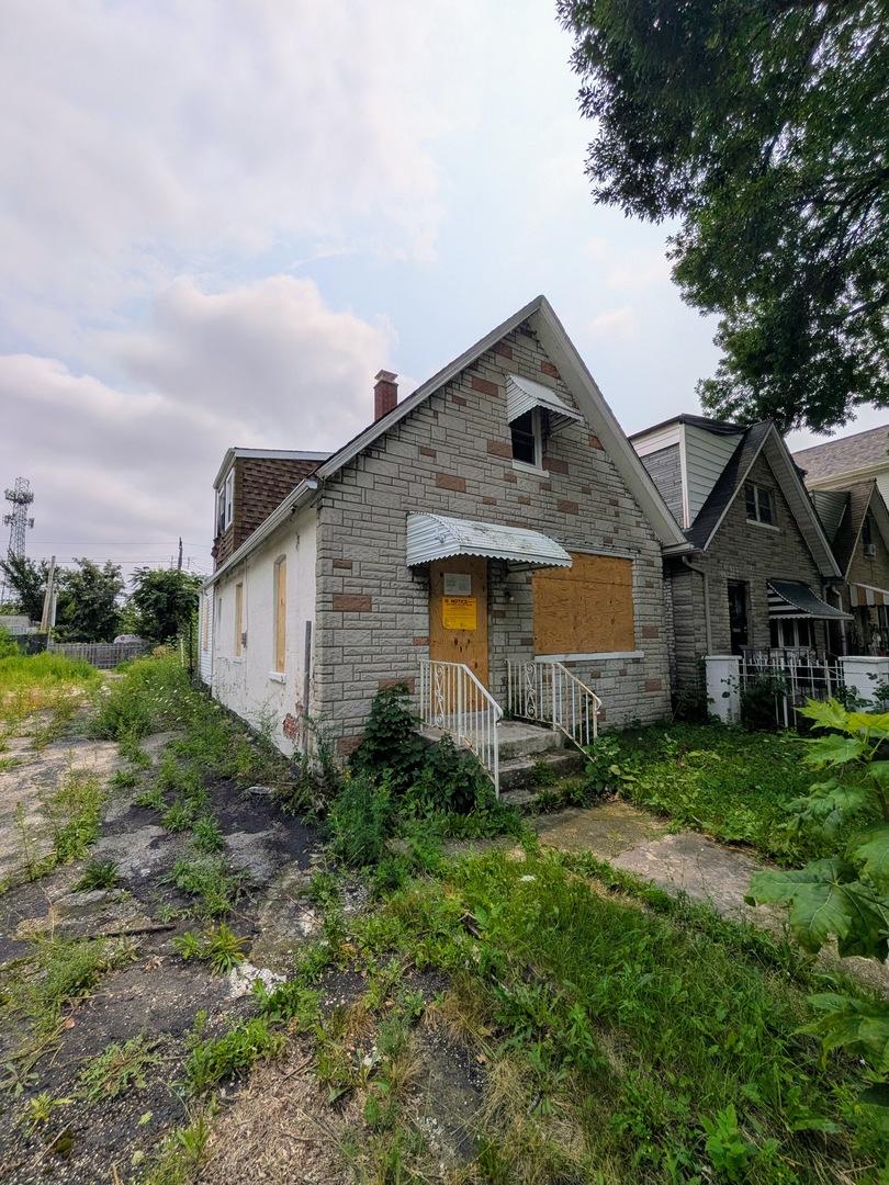 923 N Homan Ave., Chicago, IL 60651