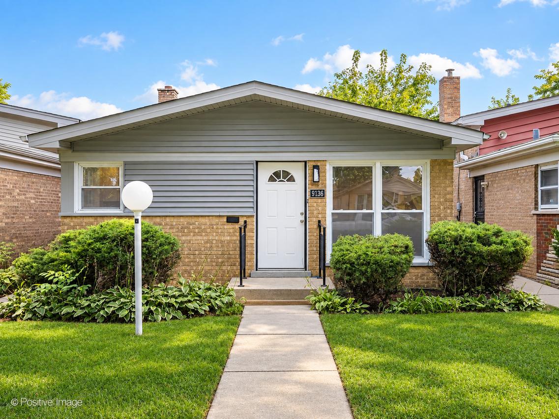 9136 S Union Ave., Chicago, IL 60620