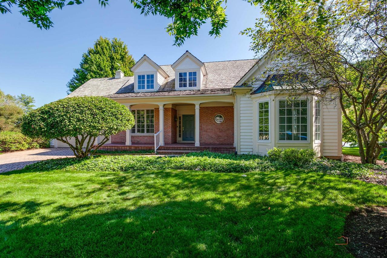 707 S Windsor Ct., Lake Forest, IL 60045
