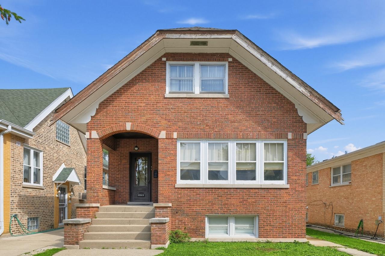 2645 N Mobile Ave., Chicago, IL 60639