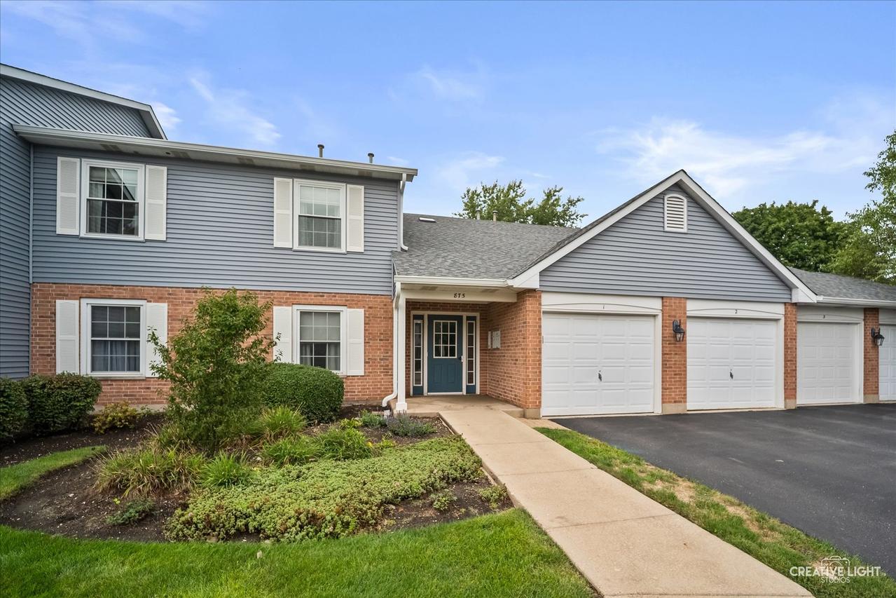 875 Golf Course Rd. #3, Crystal Lake, IL 60014