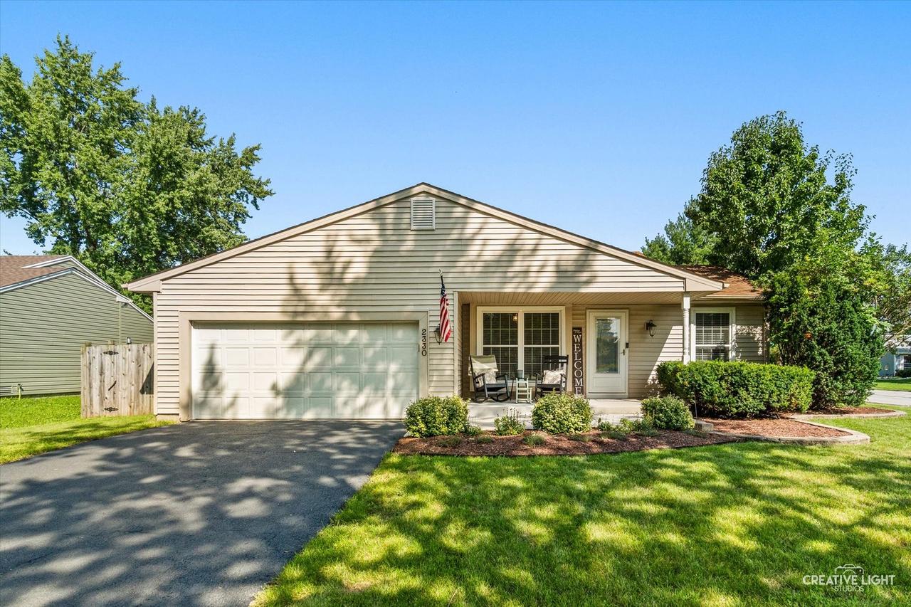 2330 Weatherford Ln., Naperville, IL 60565