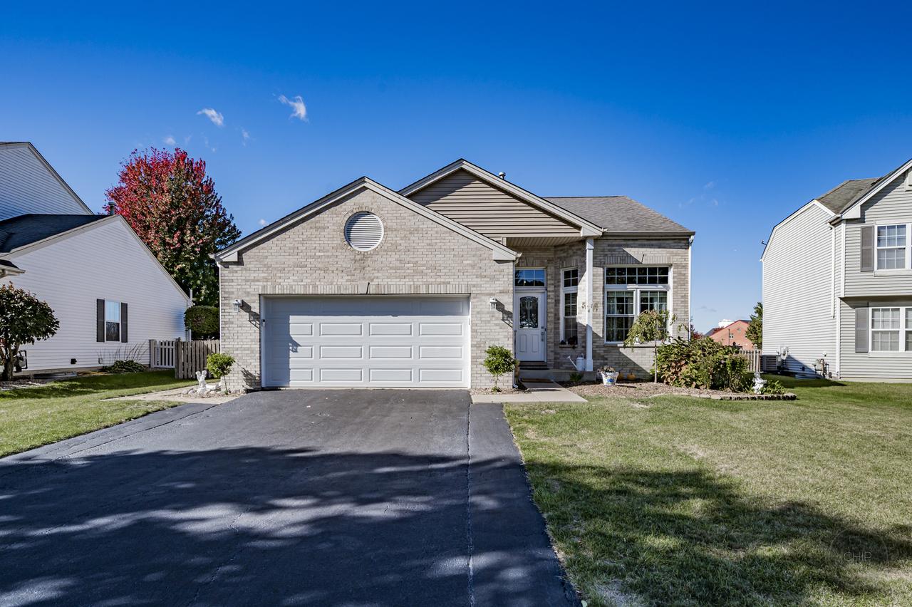 2107 Ashbrook Ct., Plainfield, IL 60586