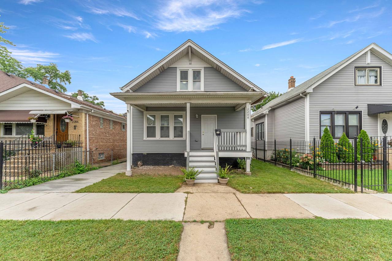 2208 N Lavergne Ave., Chicago, IL 60639