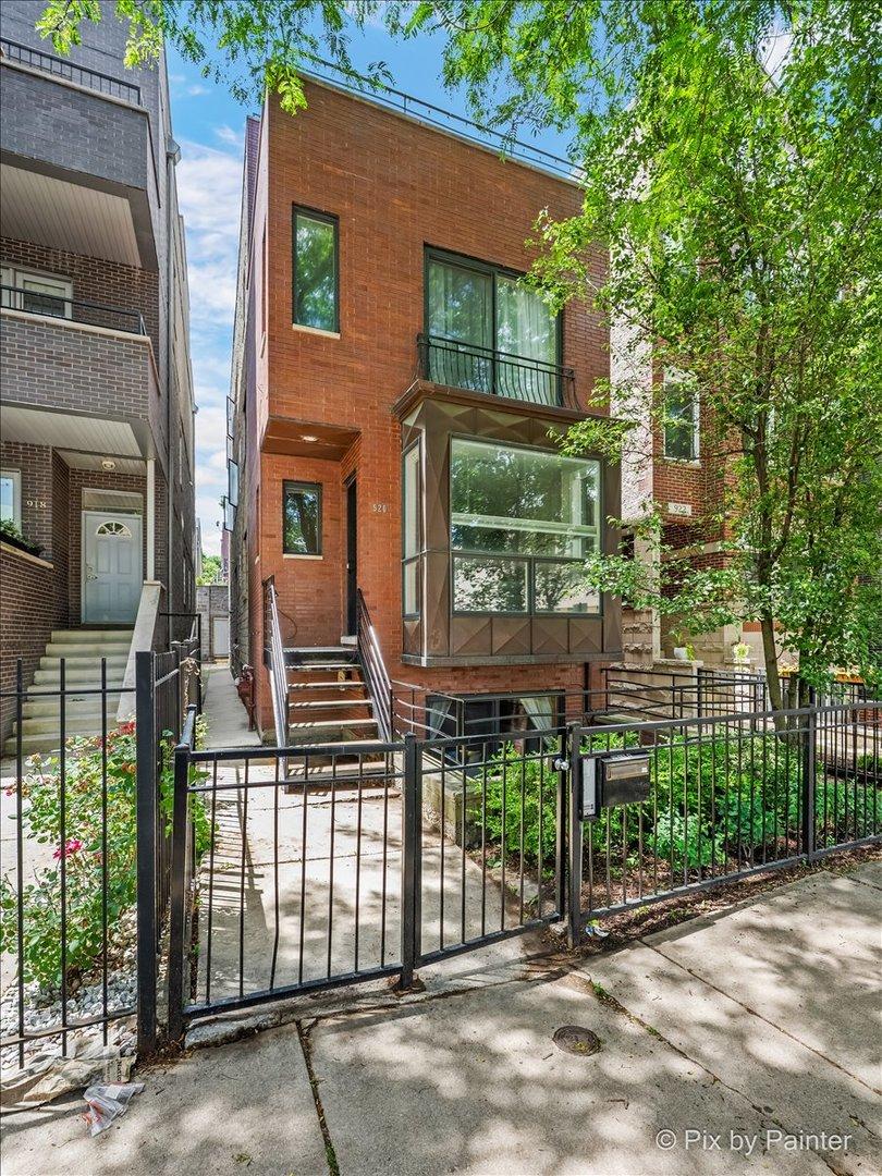 920 N Wood St. #A, Chicago, IL 60622