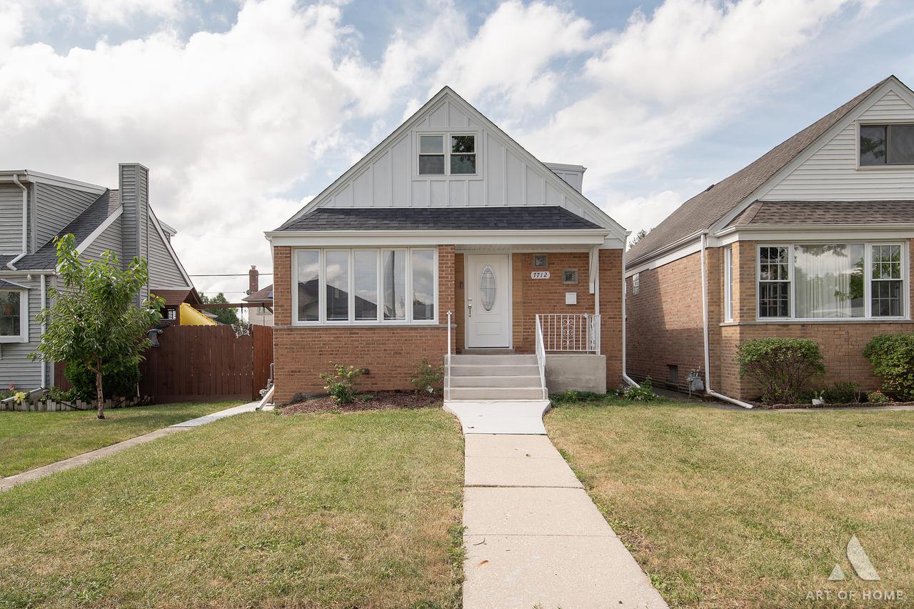 7712 Nagle Ave., Burbank, IL 60459