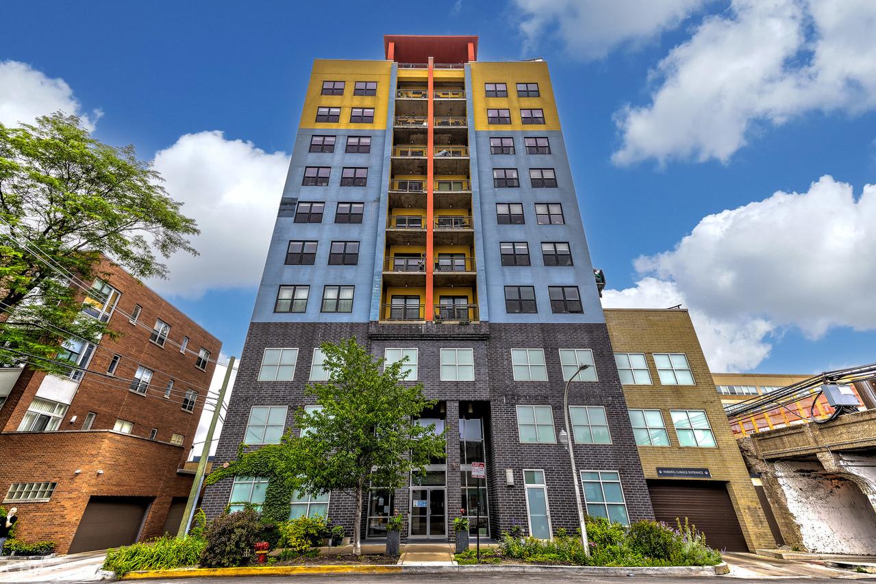 1122 W Catalpa Ave. #402, Chicago, IL 60640