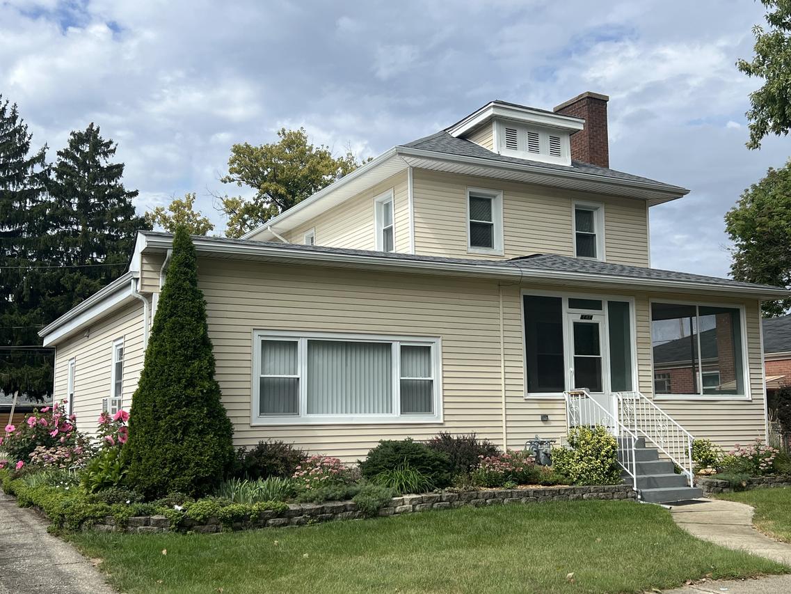 4434 Dubois Blvd., Brookfield, IL 60513