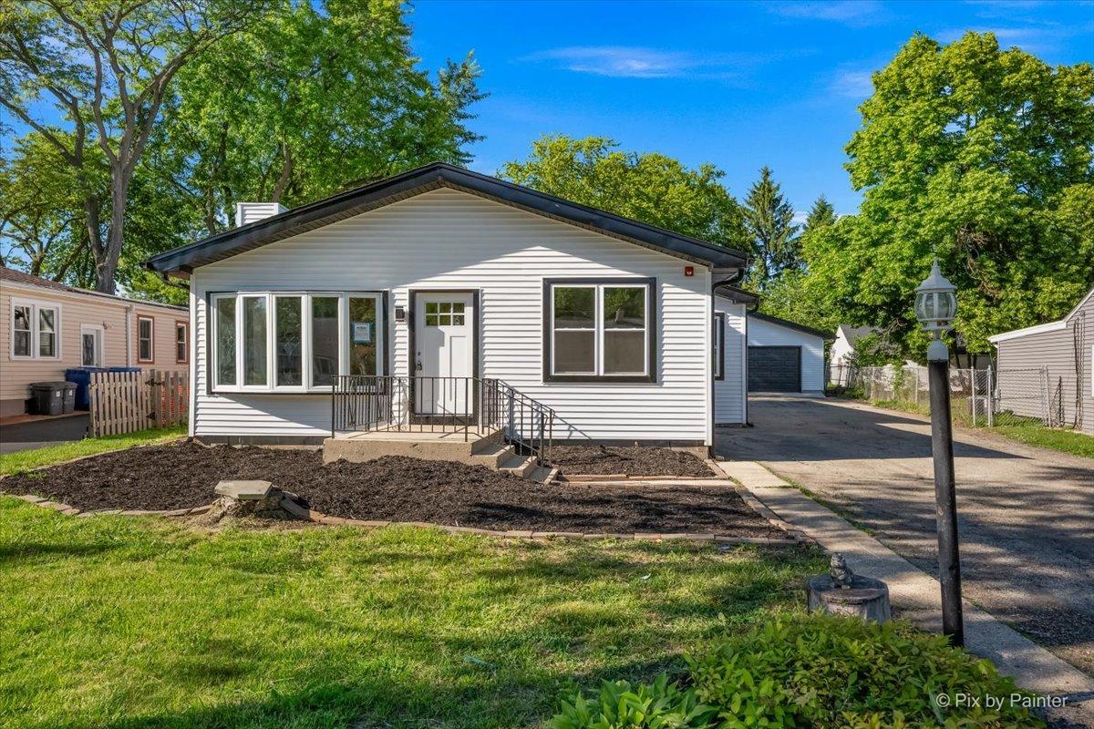 18172 W Twin Lakes Blvd., Grayslake, IL 60030