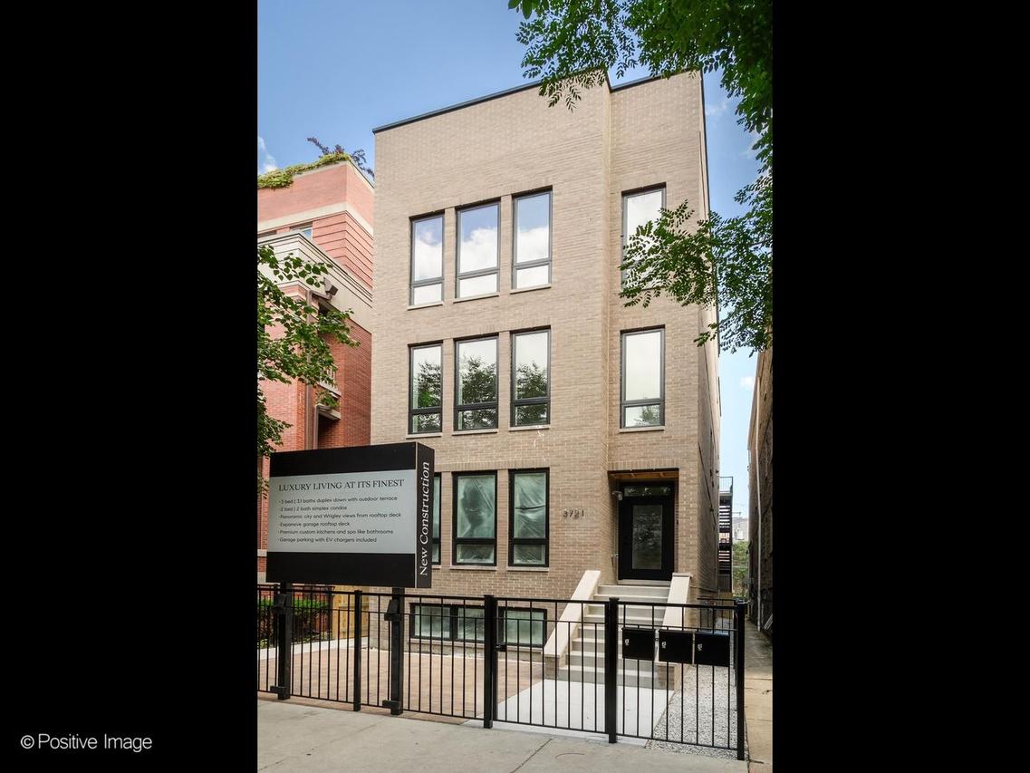 3721 N Kenmore Ave. #1, Chicago, IL 60613