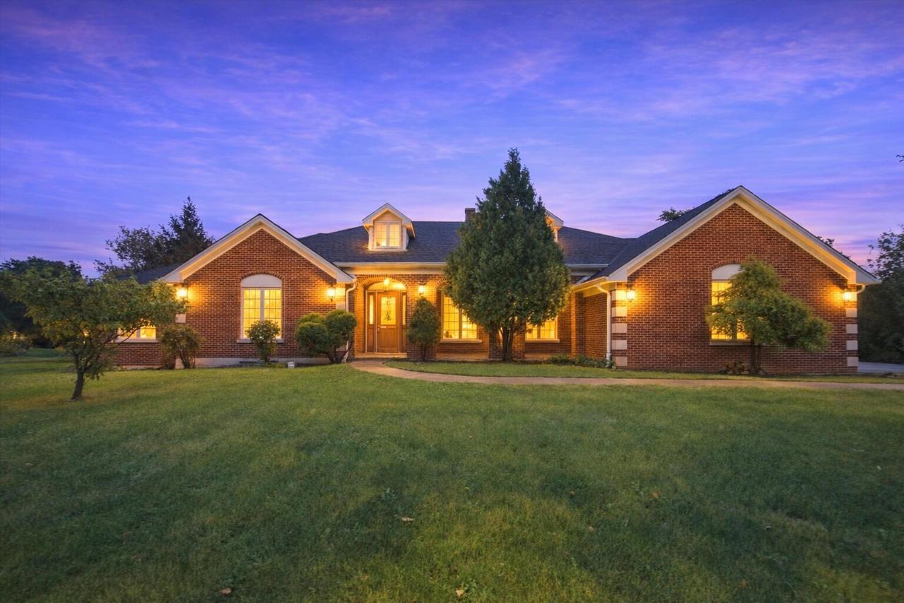 607 Birch Ave., Lake Bluff, IL 60044