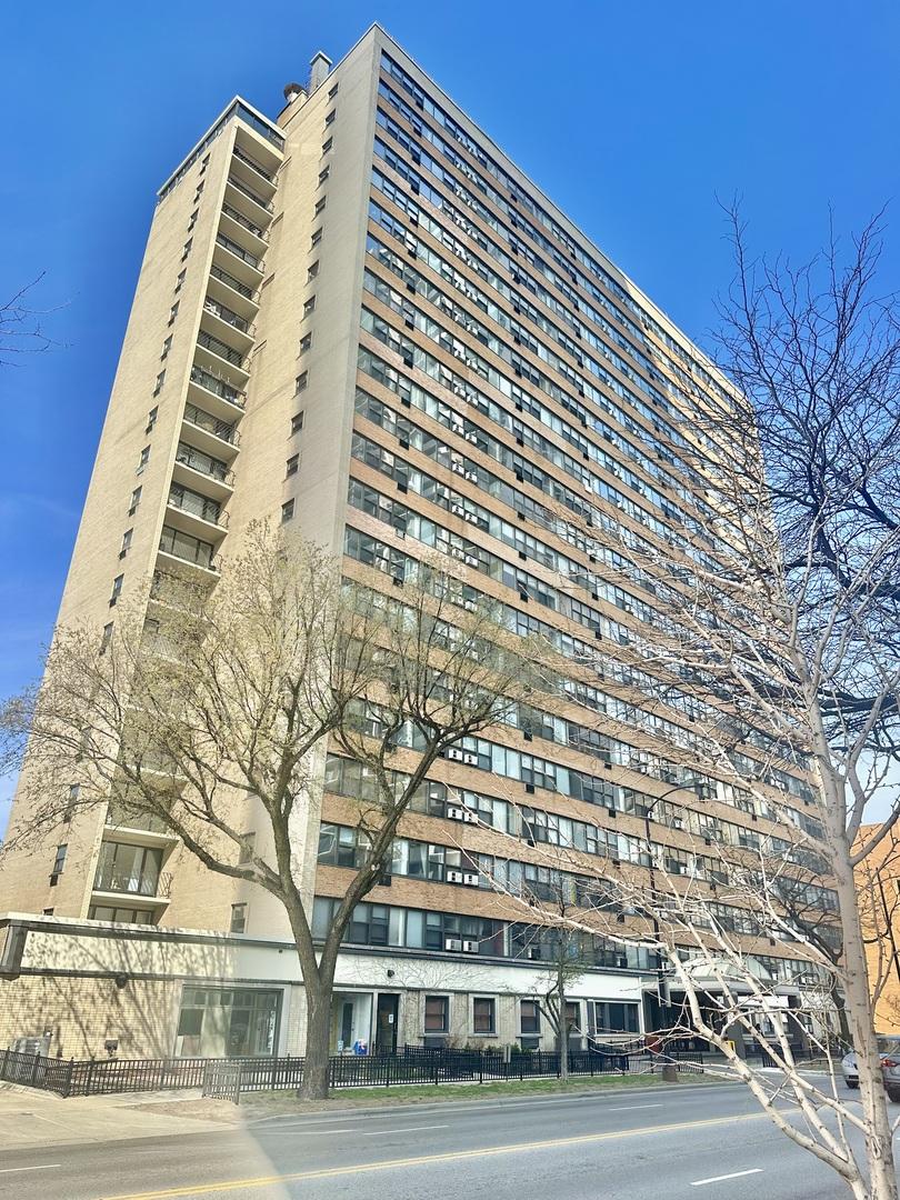 6030 N Sheridan Rd. #803, Chicago, IL 60660