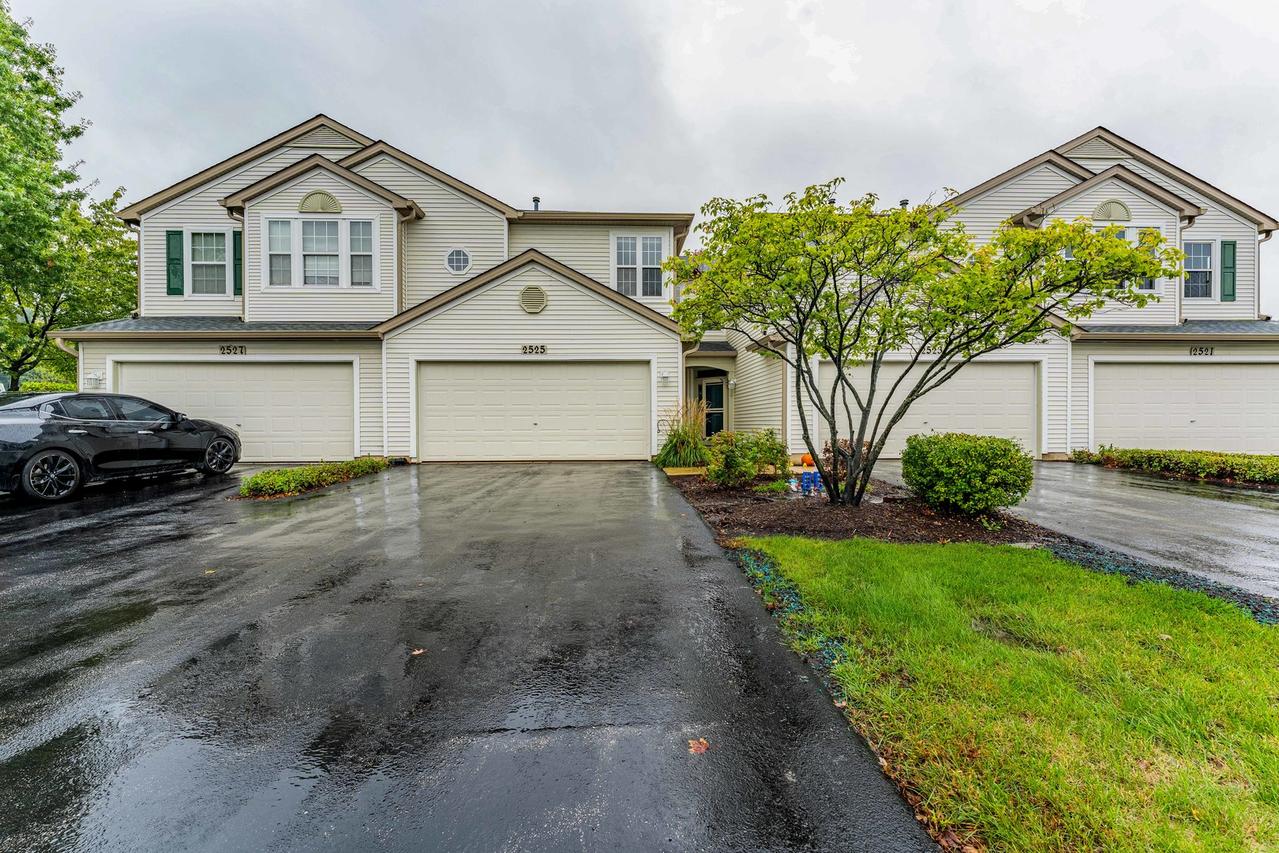 2525 Looking Glass Ct., Aurora, IL 60502