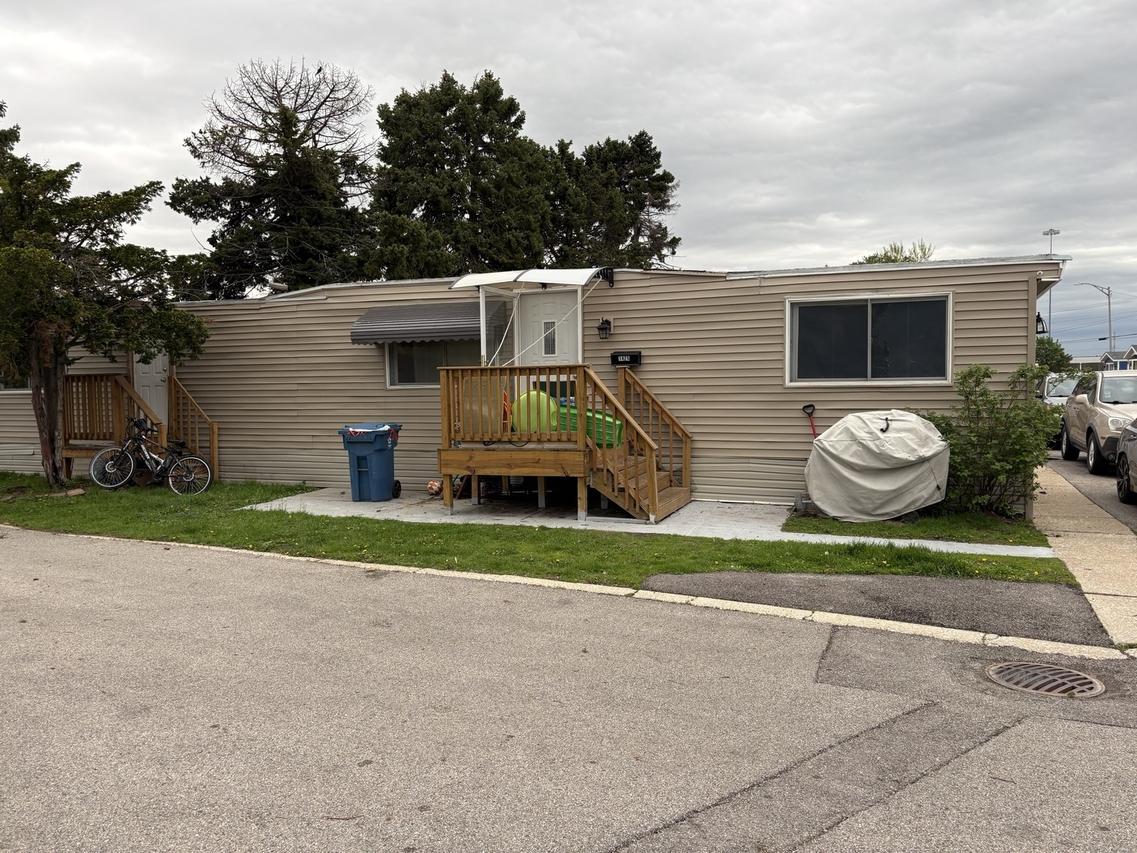 1425 N 43 Ave., Stone Park, IL 60165
