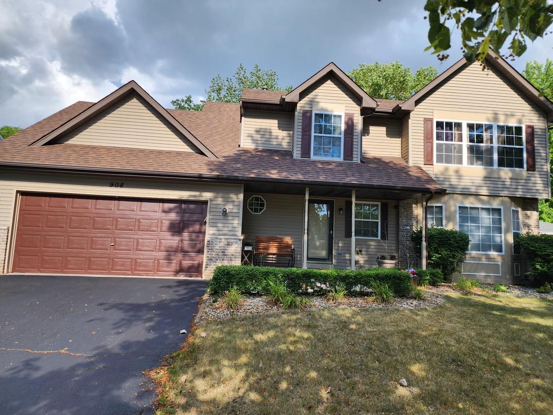 908 Addleman St., Joliet, IL 60431
