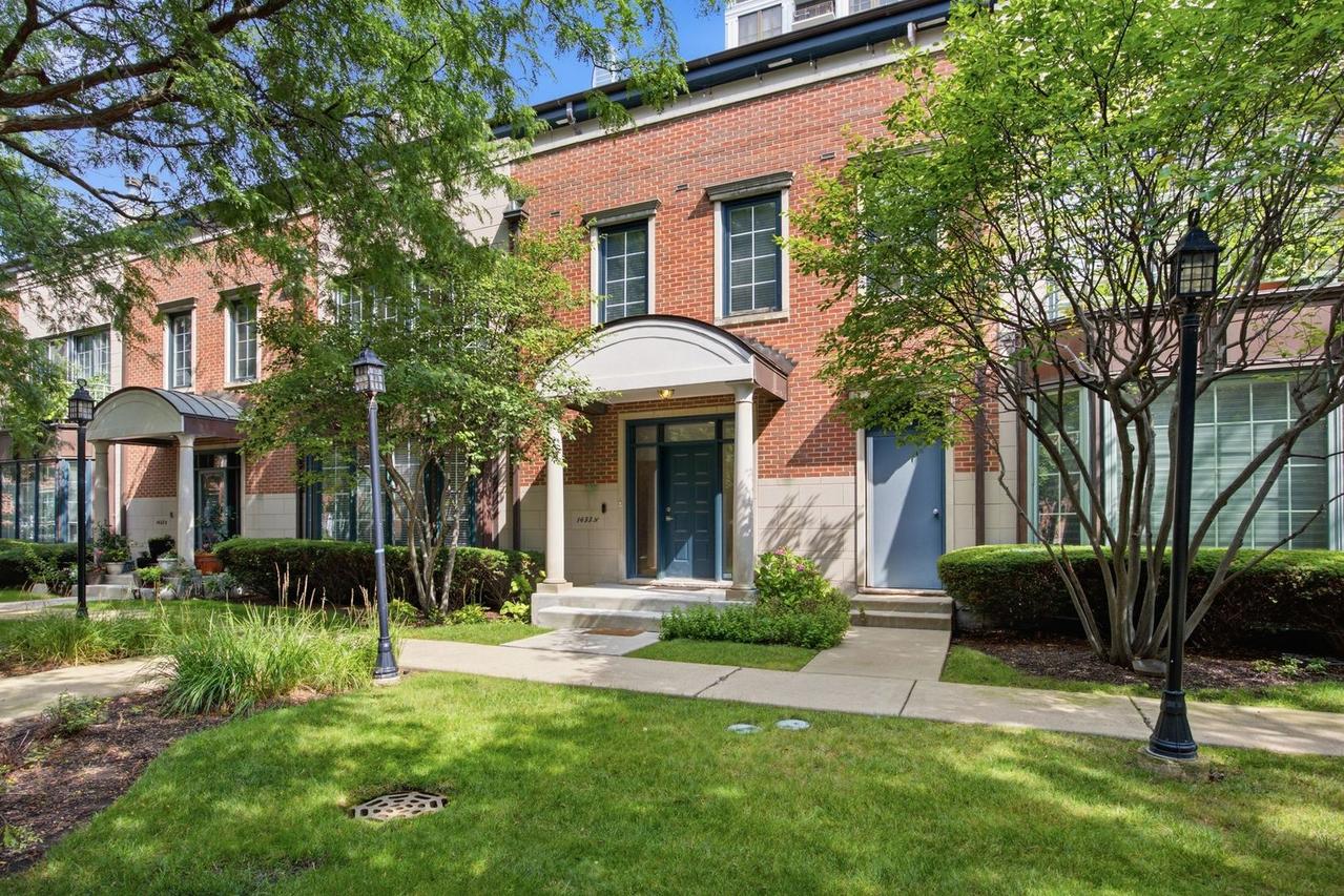 1433 S Prairie Ave. #H, Chicago, IL 60605