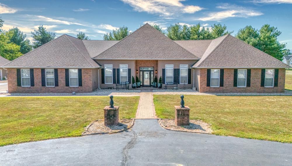 14323 N Manhattan Ln., Mt Vernon, IL 62864