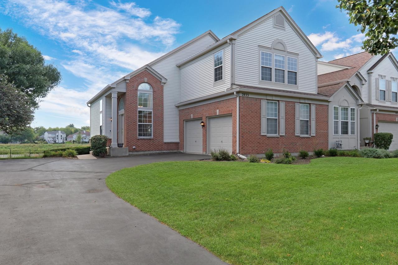 2833 Waterfront Ave., Algonquin, IL 60102