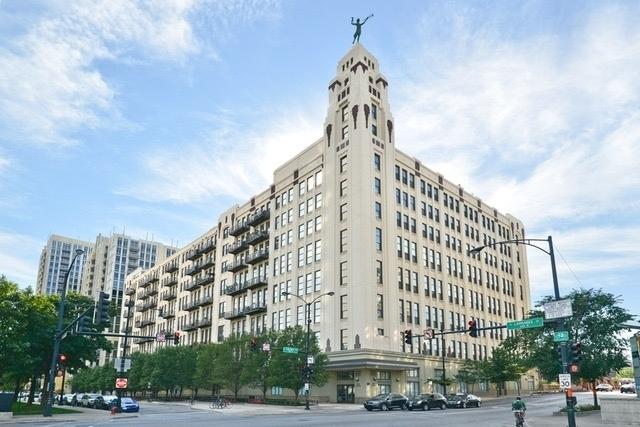 758 N Larrabee St. #319, Chicago, IL 60654