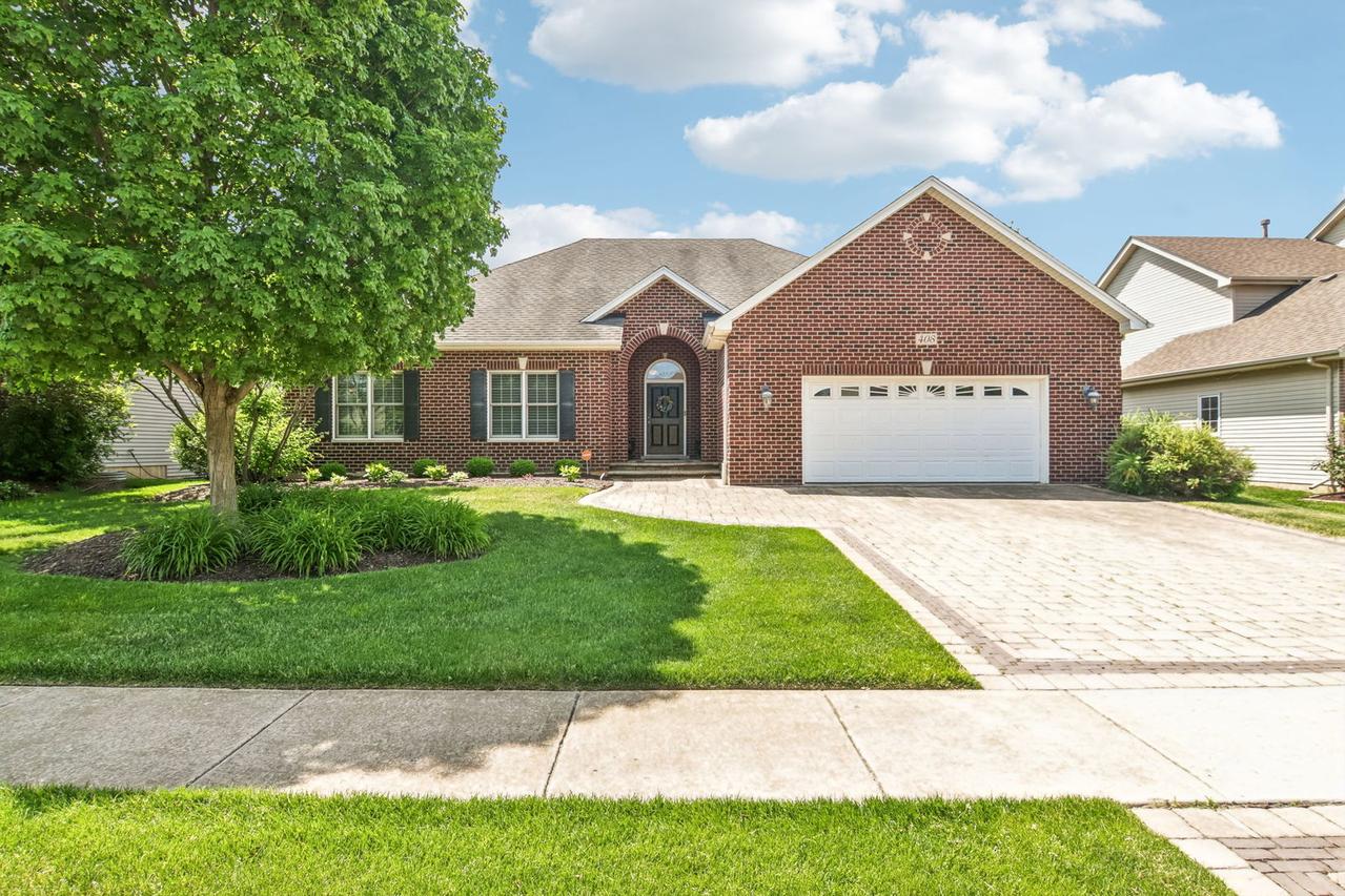 408 Sudbury Cir., Oswego, IL 60543