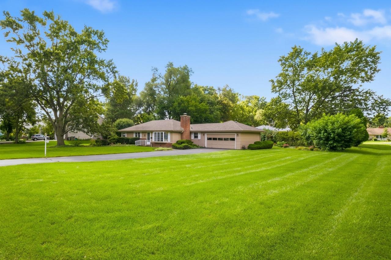 207 Tully Pl., Prospect Heights, IL 60070