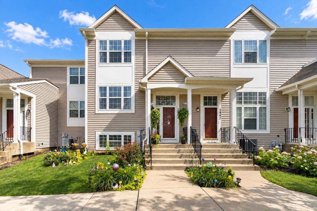 2905 Shelly Ln., Aurora, IL 60504