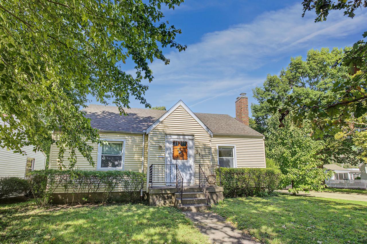 312 E Washington St., Urbana, IL 61801