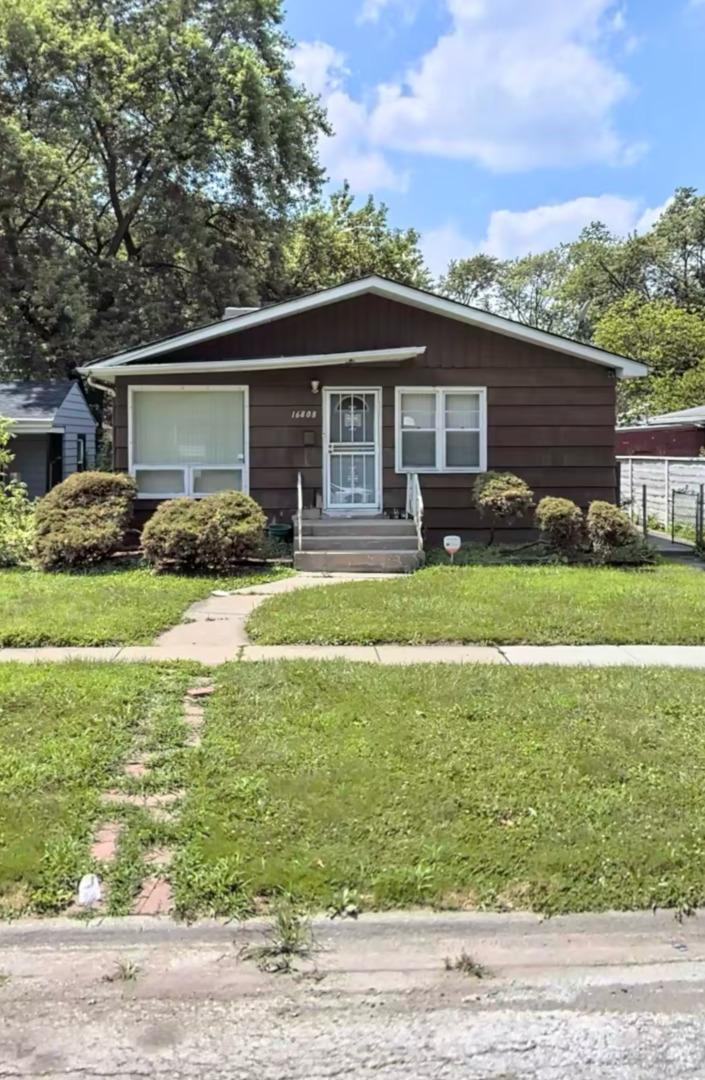 16808 Crane Ave., Hazel Crest, IL 60429