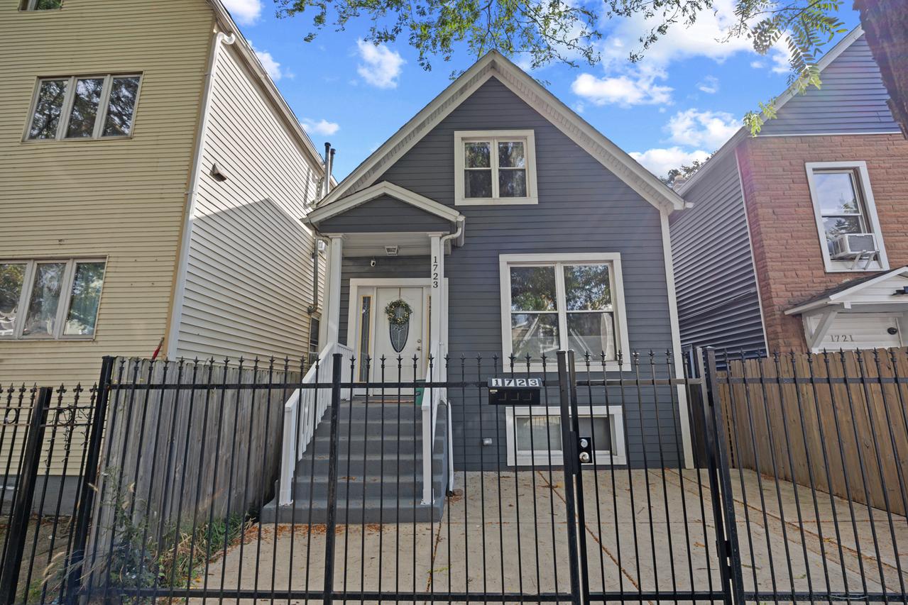 1723 N Kimball Ave., Chicago, IL 60647