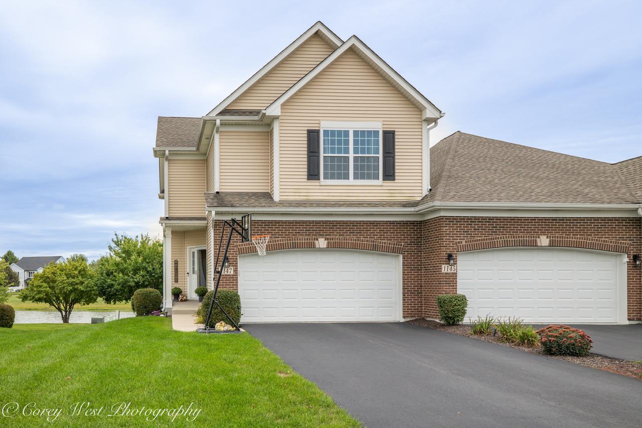1147 Freedom Rd., Elburn, IL 60119