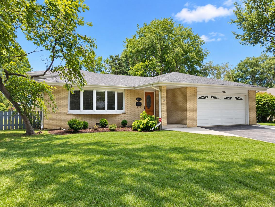 1224 W Sunset Rd., Mount Prospect, IL 60056