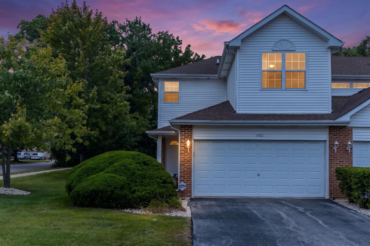 1102 Coventry Cir., Glendale Heights, IL 60139
