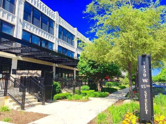 1150 W 15th St. #306, Chicago, IL 60608