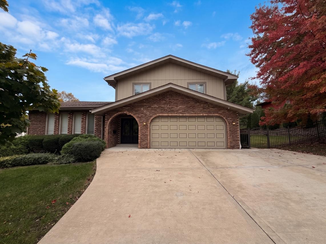 420 Freehauf St., Lemont, IL 60439