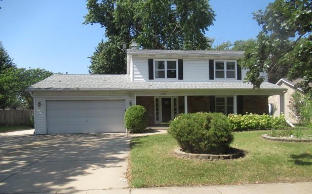323 Berwick Dr., Aurora, IL 60506