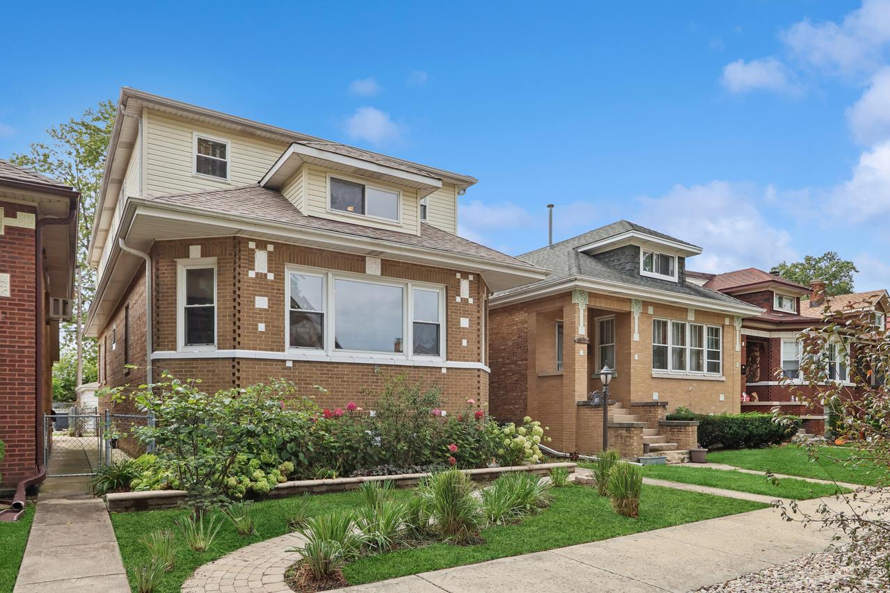 7815 W Westwood Dr., Elmwood Park, IL 60707