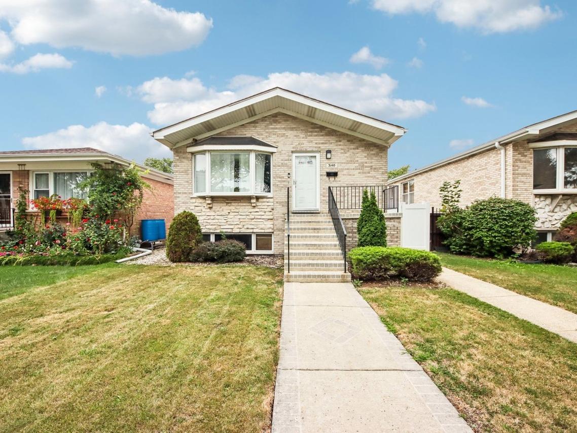 3140 Emerson St., Franklin Park, IL 60131