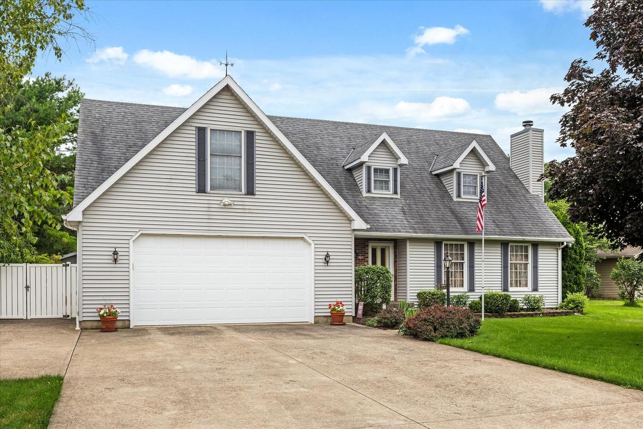 1517 E 1st St., Streator, IL 61364