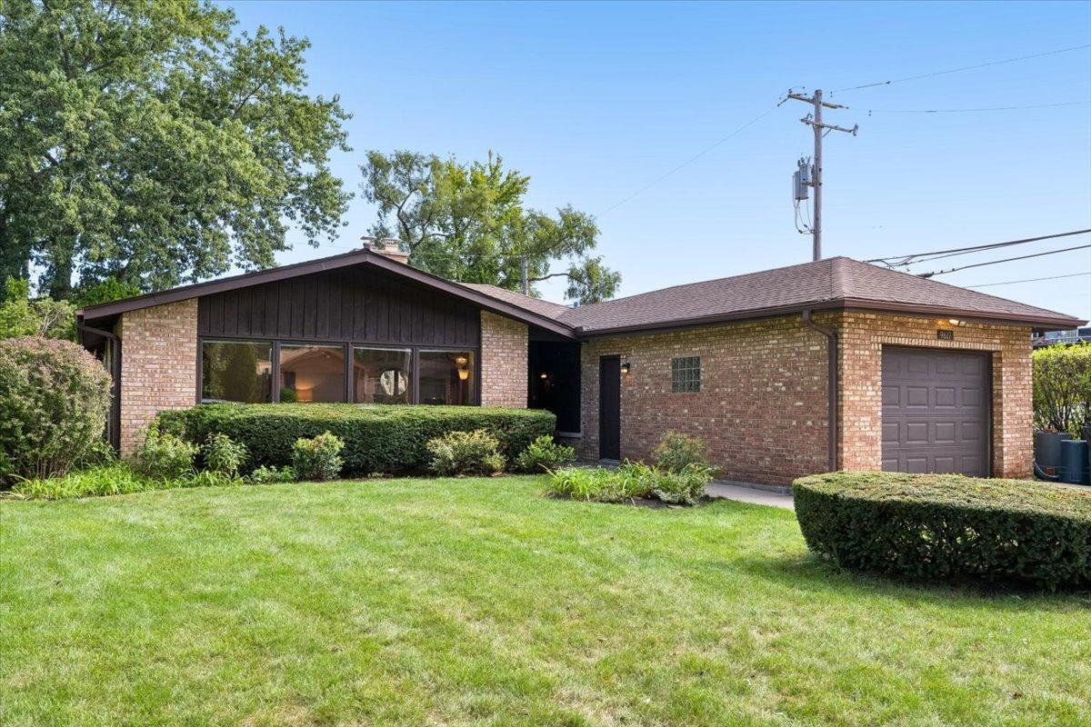 9617 Keystone Ave., Skokie, IL 60076