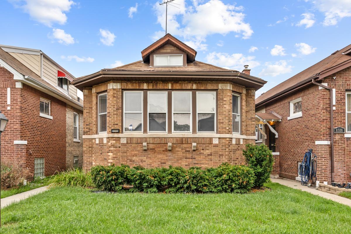 8322 S Aberdeen St., Chicago, IL 60620