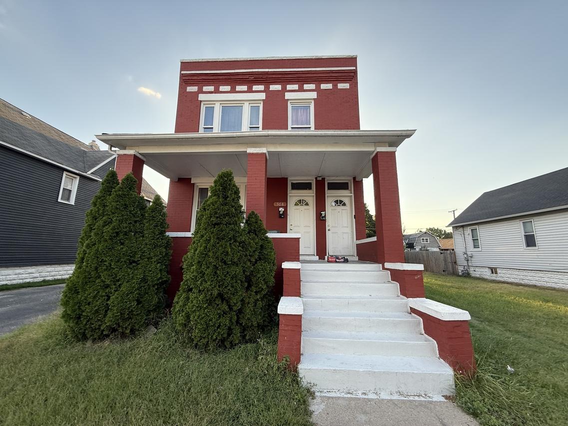 568 Douglas Ave., Calumet City, IL 60409