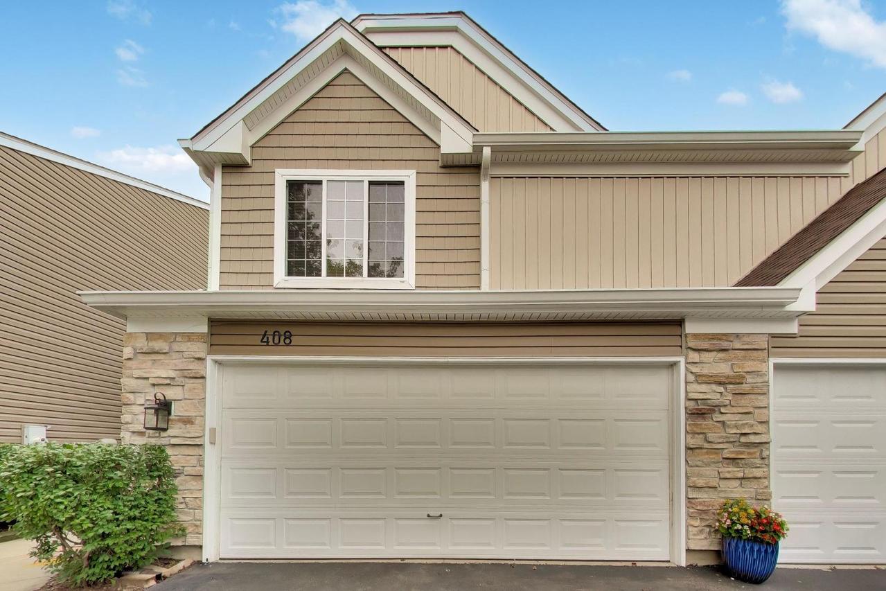 408 Locksley Dr., Streamwood, IL 60107