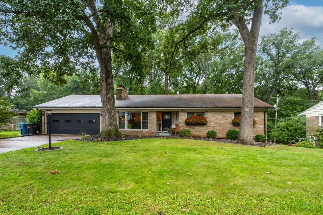 2732 30th Ave., Rock Island, IL 61201