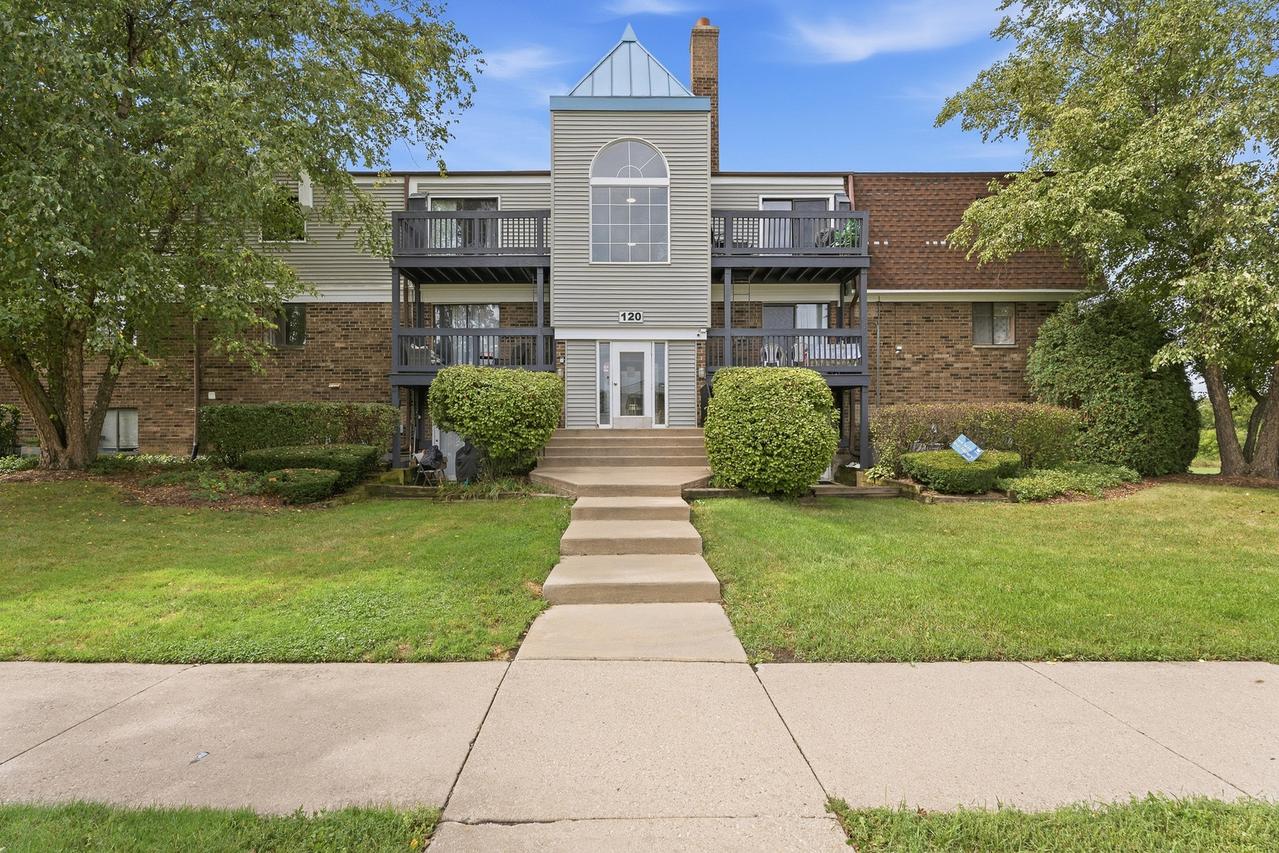 120 S La Londe Ave. #1G, Addison, IL 60101
