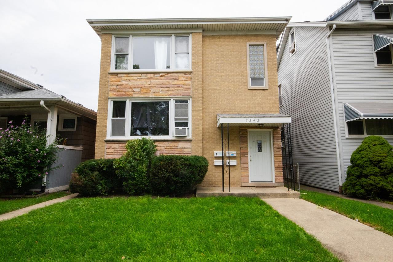 2242 N Narragansett Ave., Chicago, IL 60639