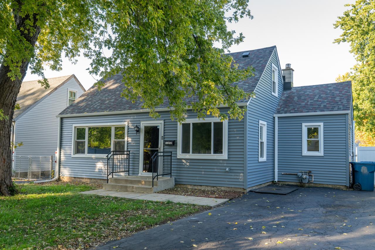 11232 S Natoma Ave., Worth, IL 60482
