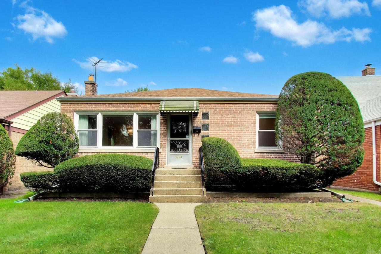 5228 Davis St., Skokie, IL 60077